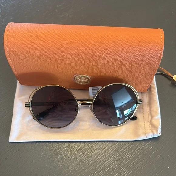 Tory Burch | Accessories | Tory Burch Gold Sunglasses With 